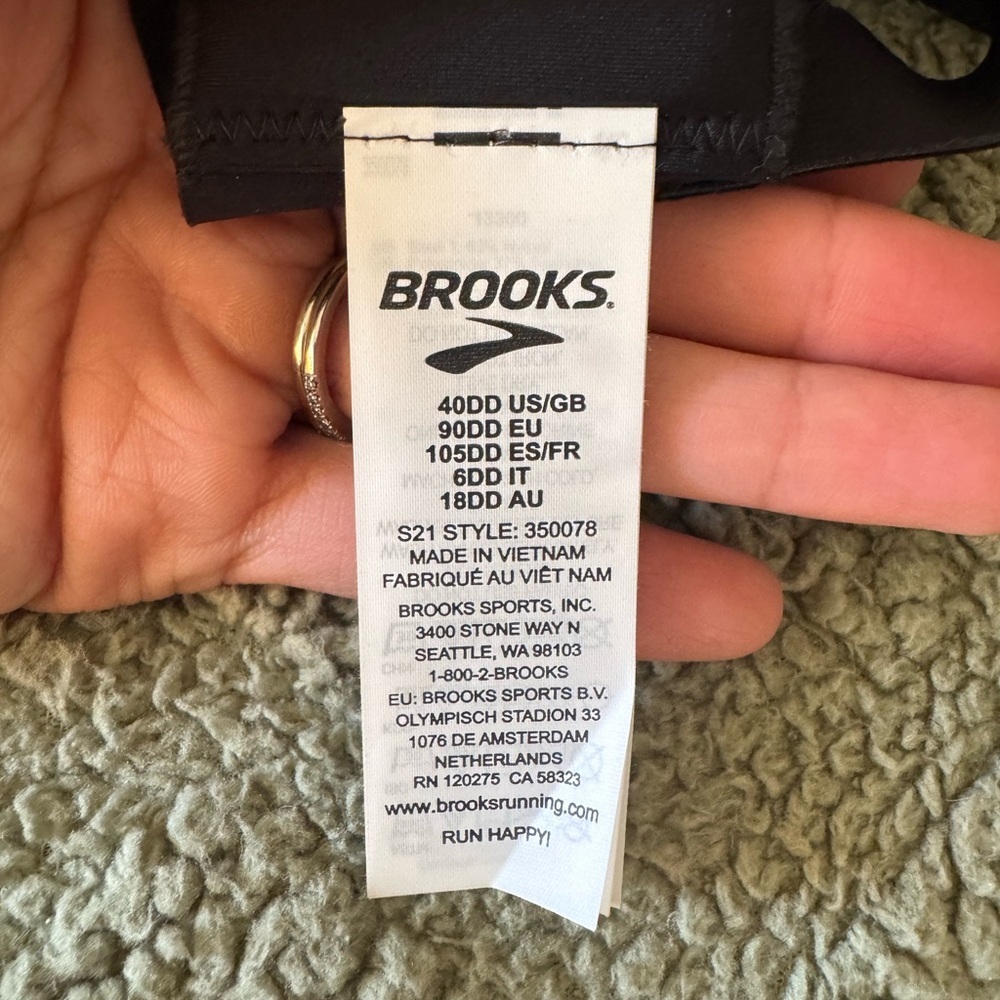 NWT Brooks Dare Underwire Run Bra 40DD Black High Impact Sports Bra - Picture 10 of 11